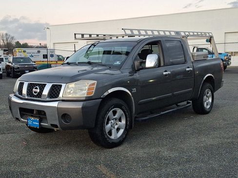 Used 2004 Nissan Titan SE w/ (Bed) Utility Bed Pkg image 3