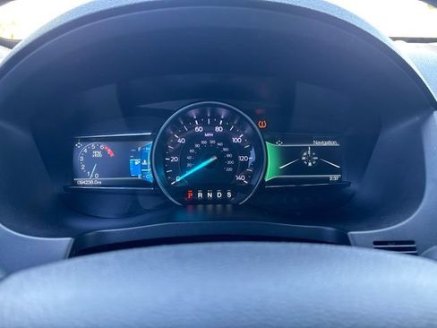 Used 2018 Ford Explorer Sport AWD/4WD image 12