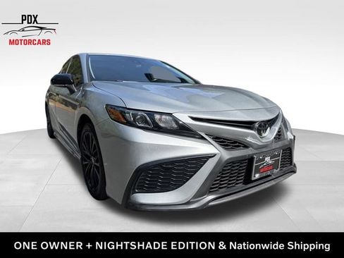 Used 2022 Toyota Camry SE w/ Carpet Mat Package (TMS) FWD image 10