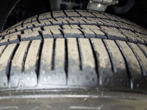 Used 2022 Tesla Model Y Performance AWD/4WD image 34