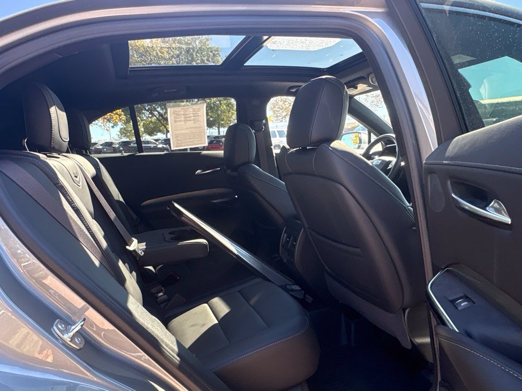 Used 2024 Cadillac XT4 Premium Luxury w/ Active Safety Package AWD/4WD image 24