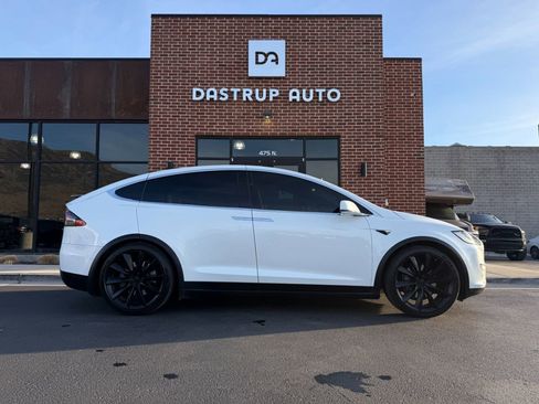 Used 2018 Tesla Model X 100D image 8