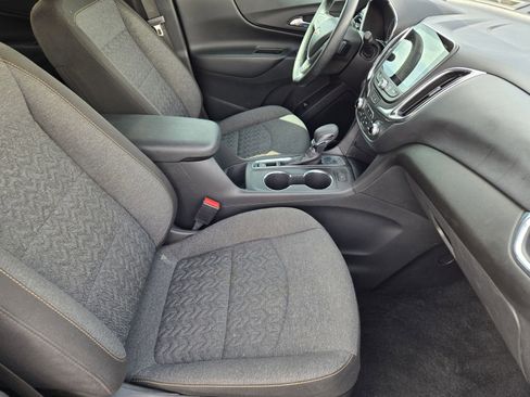 Used 2023 Chevrolet Equinox LT image 11