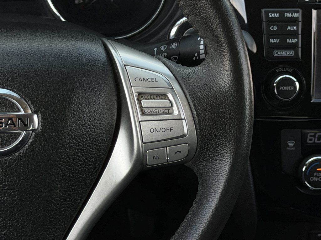 Used 2016 Nissan Rogue AWD image 15