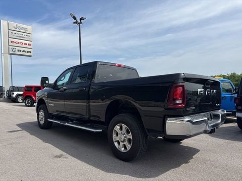 Used 2025 RAM 2500 Big Horn AWD/4WD image 6