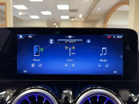 Certified 2025 Mercedes-Benz GLA 250 image 11