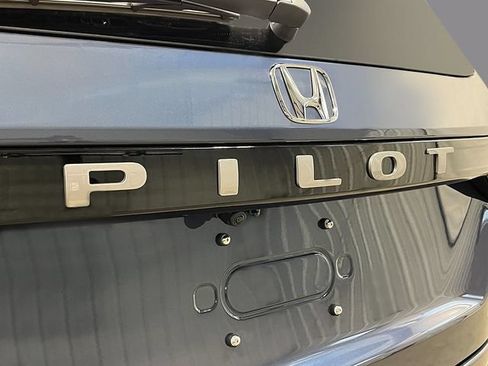 New 2026 Honda Pilot Elite image 7