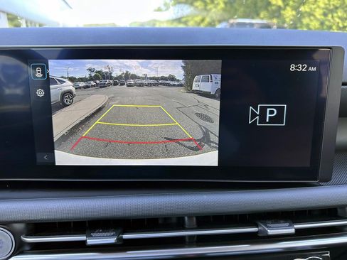 Used 2025 Hyundai Tucson SEL AWD/4WD image 22