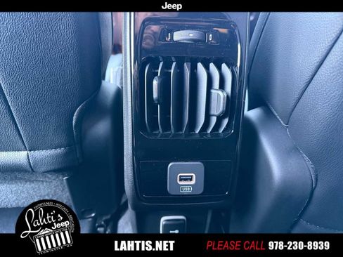 New 2026 Jeep Compass Limited image 37