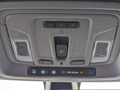 Used 2020 Chevrolet Silverado 1500 LT Trail Boss image 25