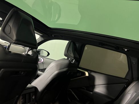 Certified 2025 BMW X3 xDrive30i w/ M Sport Package image 33