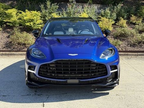 New 2025 Aston Martin DBX 707 image 7
