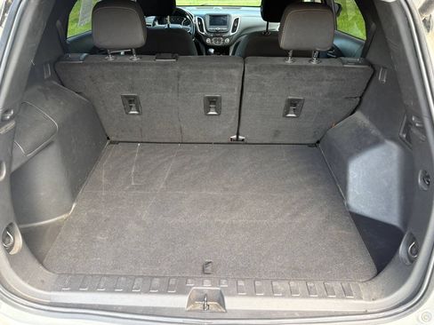 Used 2022 Chevrolet Equinox LT FWD image 14