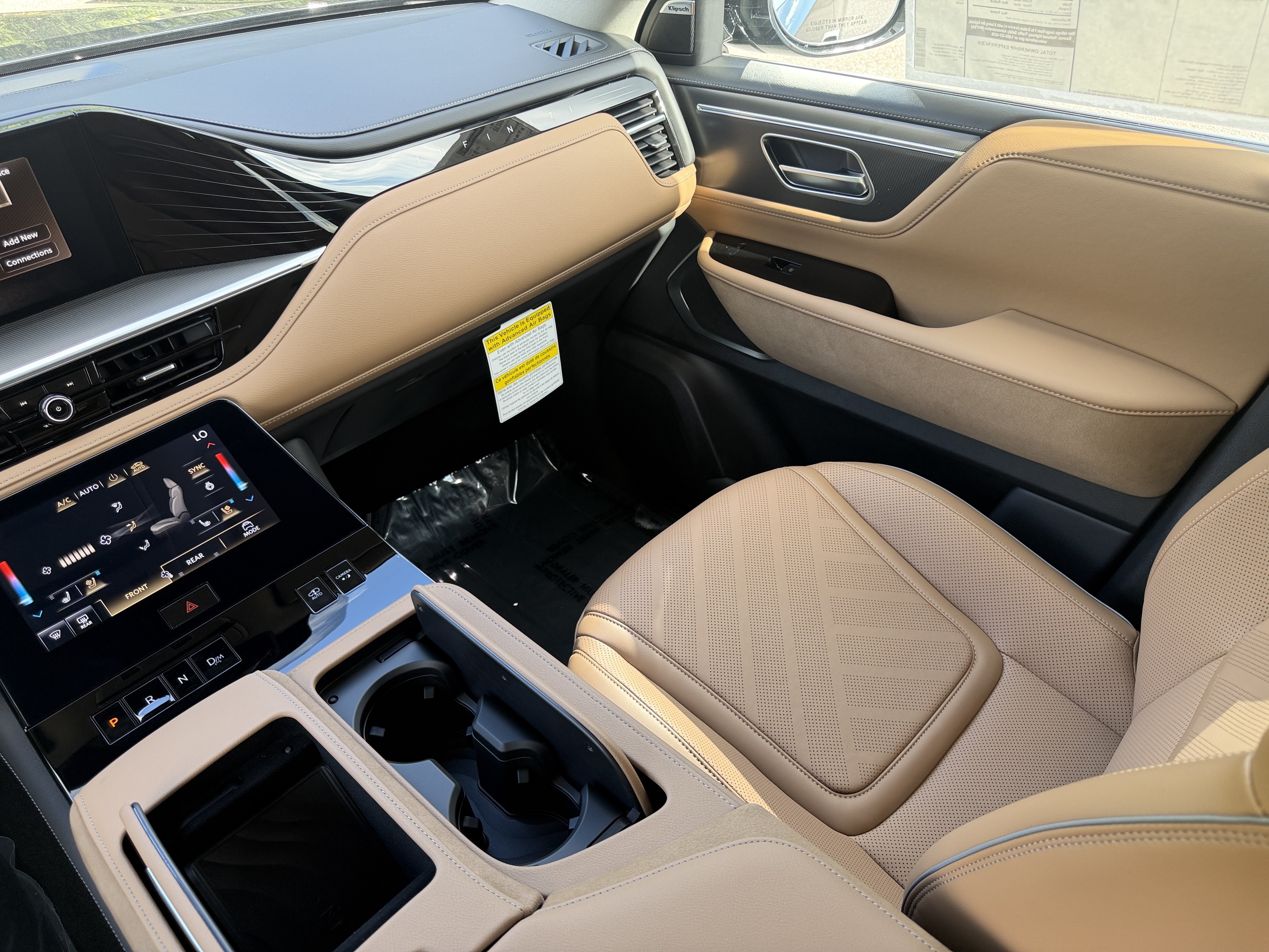 New 2027 INFINITI QX80 Luxe w/ Cargo Package RWD image 17