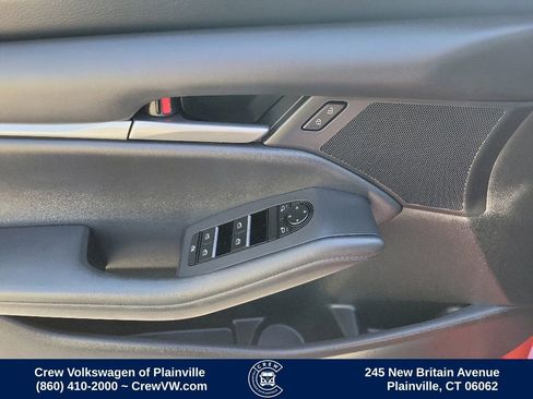 Used 2022 MAZDA MAZDA3 s FWD image 38