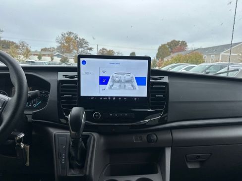 Used 2023 Ford Transit 350 XLT image 52