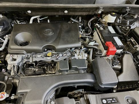 Used 2024 Toyota RAV4 LE image 34