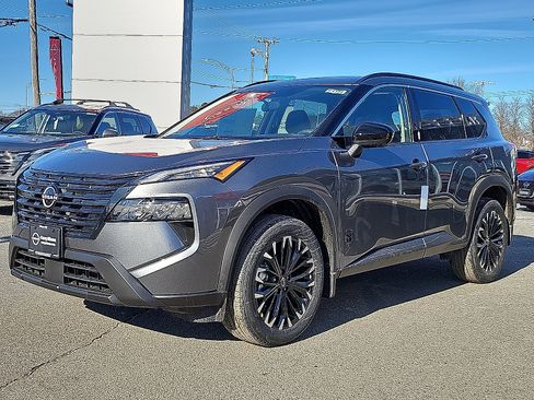 New 2026 Nissan Kicks SV w/ Cold Weather Package image 2