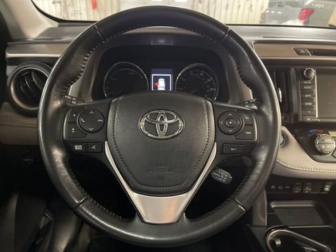 Certified 2018 Toyota RAV4 Limited image 14