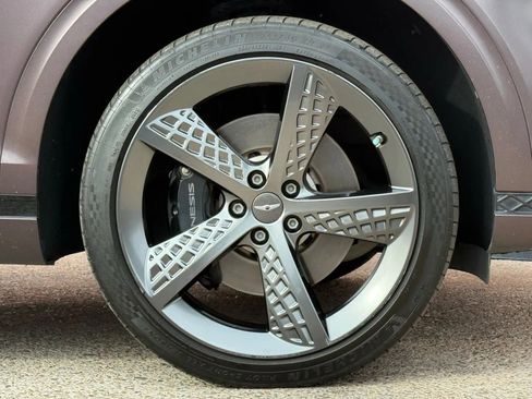 Used 2022 Genesis GV70 3.5T Sport w/ Sport Prestige Package image 26