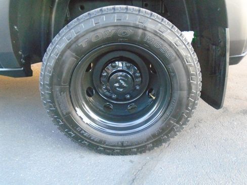 Used 2021 RAM 3500 Laramie w/ Night Edition image 30