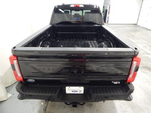 New 2025 Ford F250 Platinum image 4