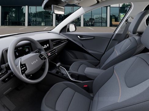 New 2026 Kia Niro LX FWD image 18