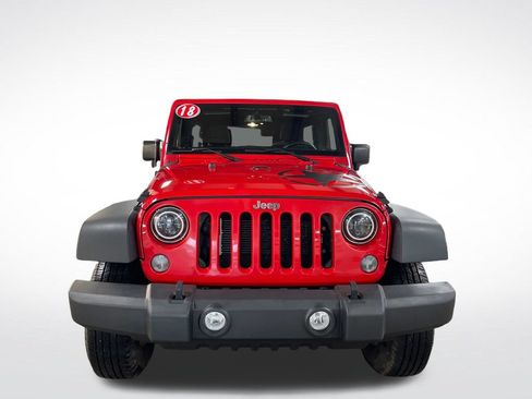 Used 2018 Jeep Wrangler Unlimited Sport S AWD/4WD image 9
