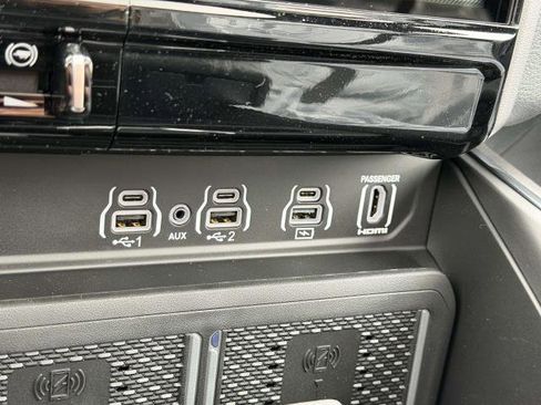 New 2026 RAM 1500 Laramie w/ Night Edition image 17