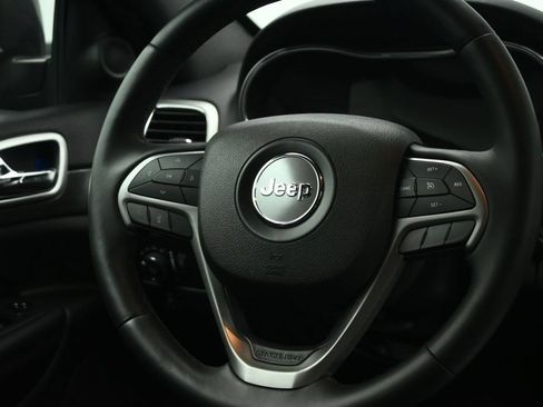 Used 2018 Jeep Grand Cherokee Altitude AWD/4WD image 41