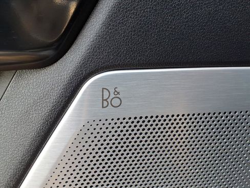 Used 2024 Ford F250 Platinum image 14