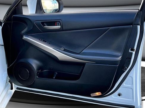 Used 2020 Lexus IS 300 F Sport image 27