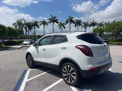 Used 2021 Buick Encore Preferred AWD/4WD image 15