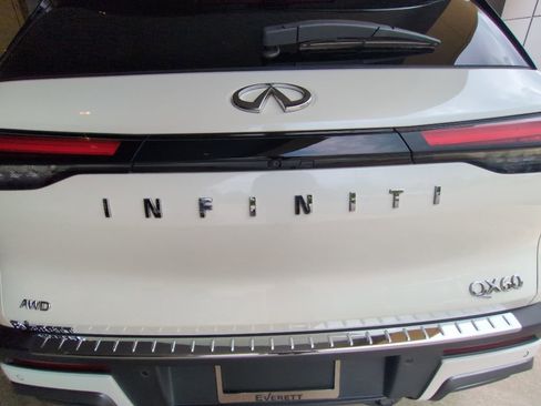 Used 2023 INFINITI QX60 Autograph w/ Cargo Package AWD/4WD image 34