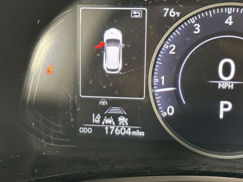 Used 2024 Lexus NX 250 FWD w/ Cold Area Package image 12