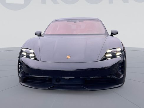 Used 2022 Porsche Taycan 4S image 11