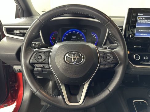 Used 2021 Toyota Corolla XSE image 18