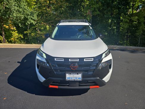 New 2026 Nissan Rogue Rock Creek image 7