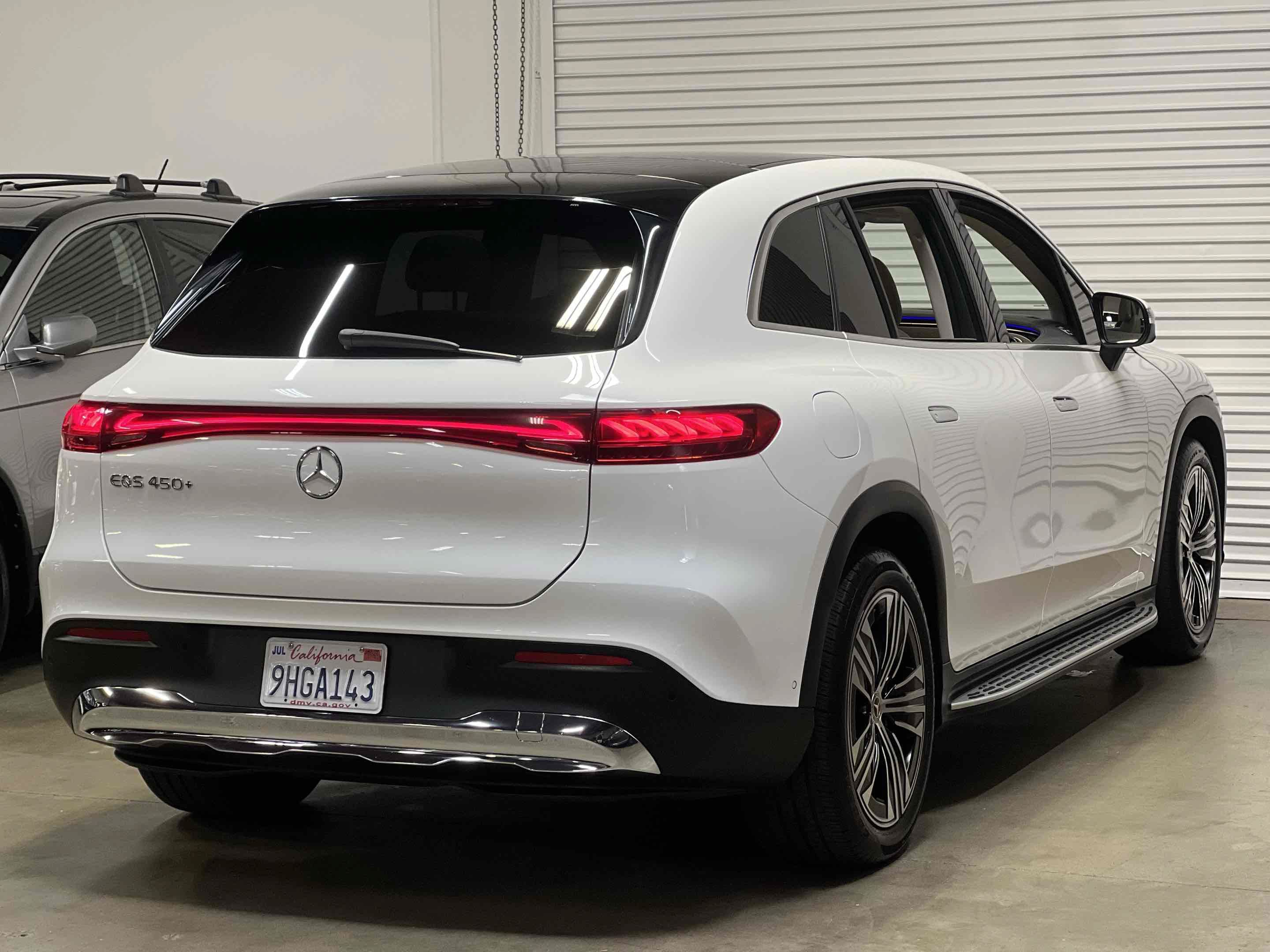 Used 2023 Mercedes-Benz EQS 450+ SUV image 13