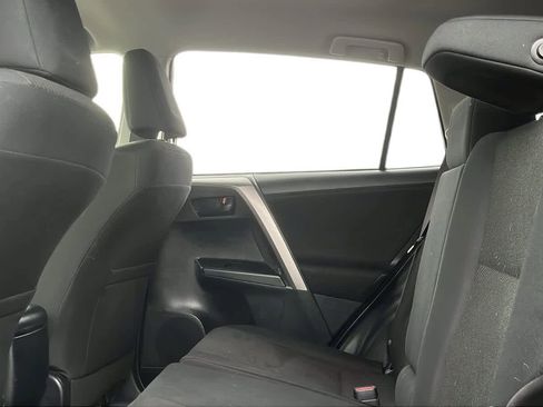 Used 2018 Toyota RAV4 LE image 26