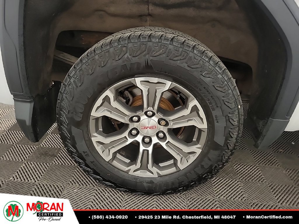 Used 2019 GMC Sierra 1500 SLE w/ X31 Off-Road Package AWD/4WD image 7