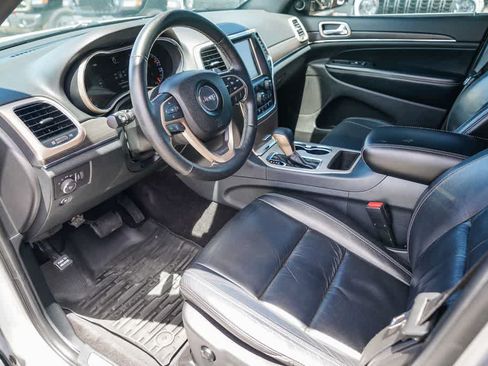 Used 2016 Jeep Grand Cherokee Limited RWD image 16