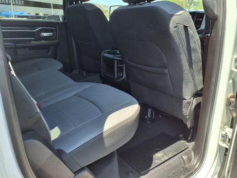 Used 2024 RAM 2500 Big Horn AWD/4WD image 14