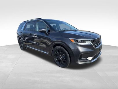 Certified 2024 Kia Carnival SX