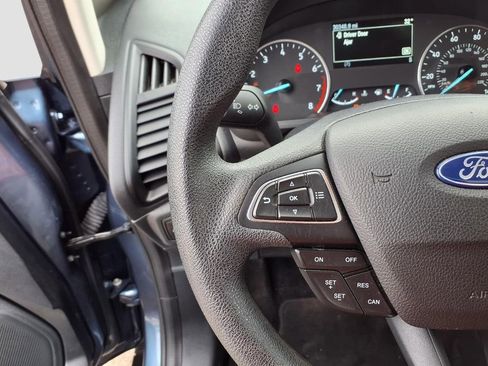 Used 2022 Ford EcoSport SE w/ SE Convenience Package image 16