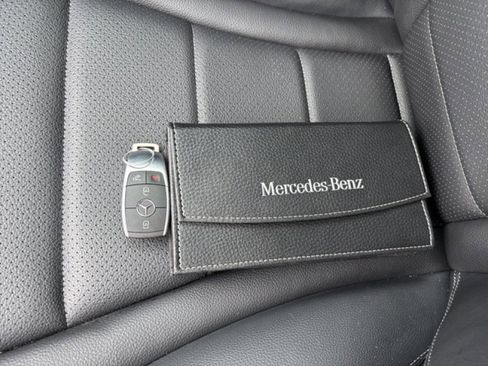 Used 2020 Mercedes-Benz C 300 4MATIC Sedan image 21