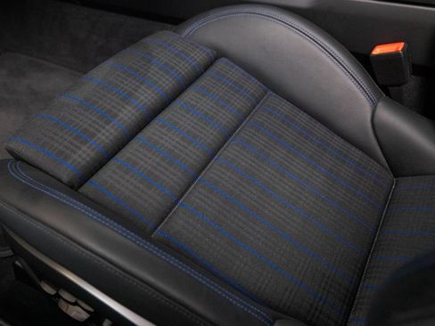 Certified 2026 Porsche 911 Carrera T RWD image 22