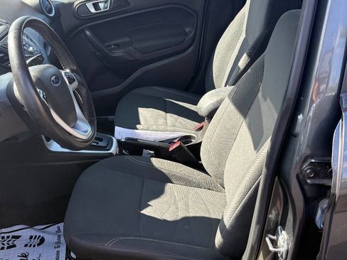 Used 2016 Ford Fiesta SE w/ SE Black Package image 21