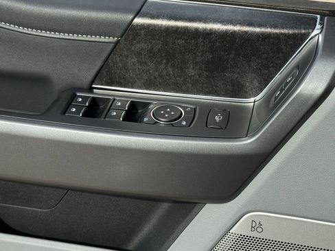 New 2026 Ford F250 XLT w/ XLT Premium Package image 19