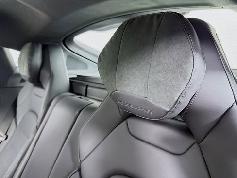 New 2025 Porsche Panamera Turbo image 17